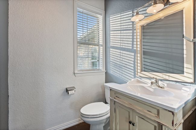 1028 Rs County Road 4261, House other with 3 bedrooms, 3 bathrooms and null parking in Emory TX | Image 17