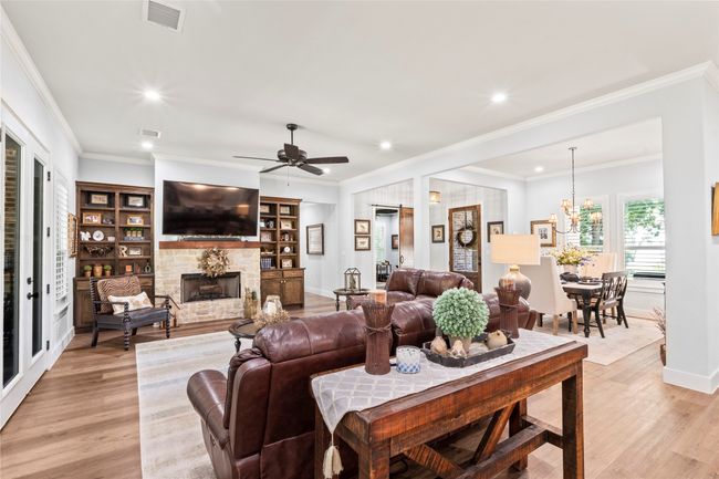 106 Pond Trl, House other with 3 bedrooms, 2 bathrooms and null parking in Kemp TX | Image 15