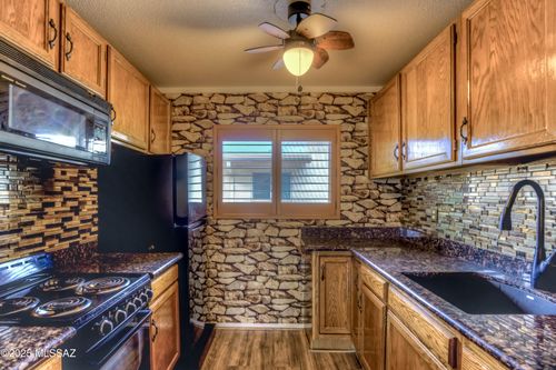 k208-1458 S Palo Verde Ave, Tucson, AZ, 85713-2364 | Card Image