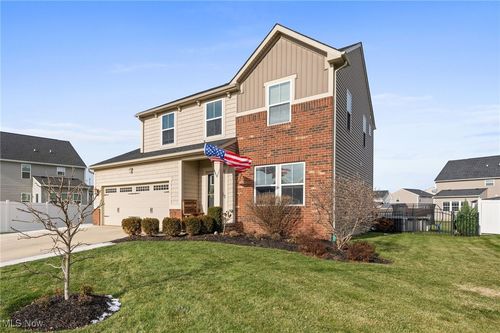 1997 Spruce Ln, Painesville, OH, 44077-6164 | Card Image