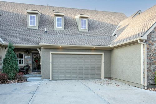 14823 Meadow Ln, Leawood, KS, 66224-4615 | Card Image
