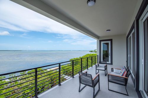 711 W Indies Dr, Ramrod Key, FL, 33042-5457 | Card Image