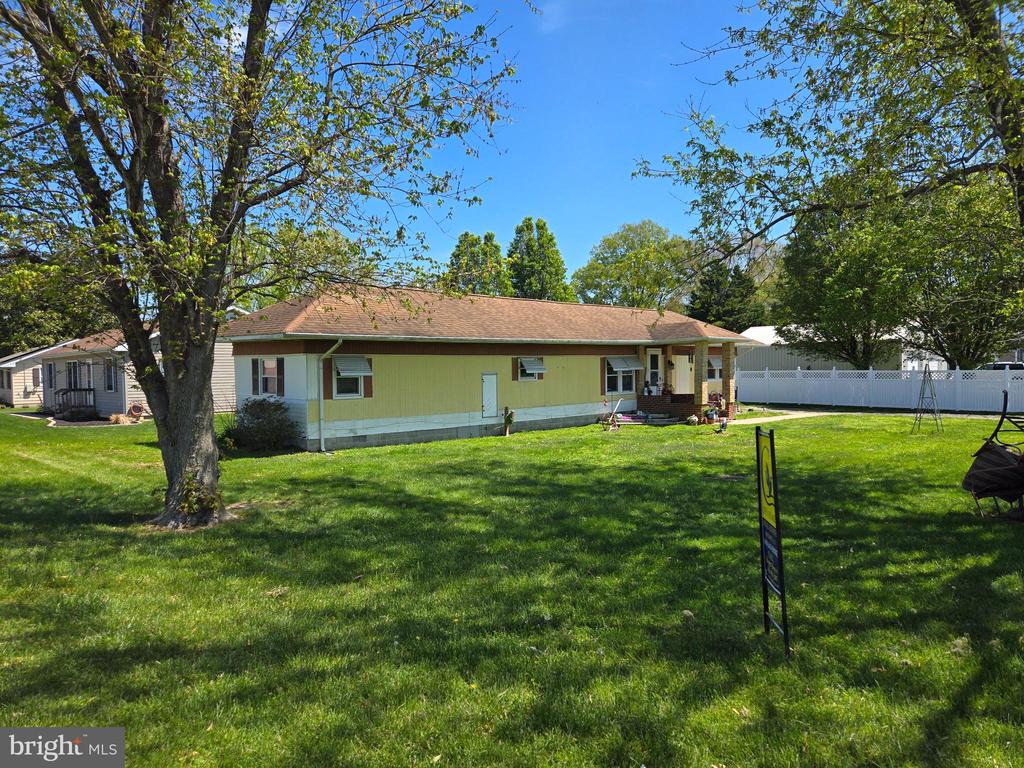 Maple Ave, Greensboro, MD 21639