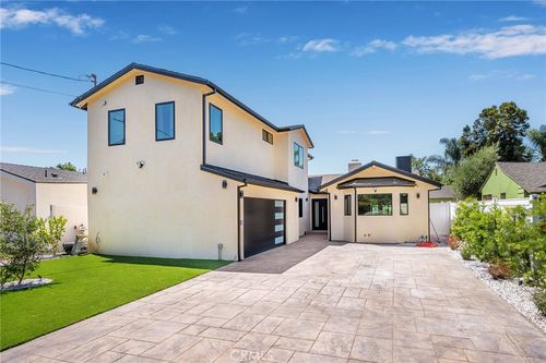 13562 Addison St, Sherman Oaks, CA, 91423-1410 | Card Image