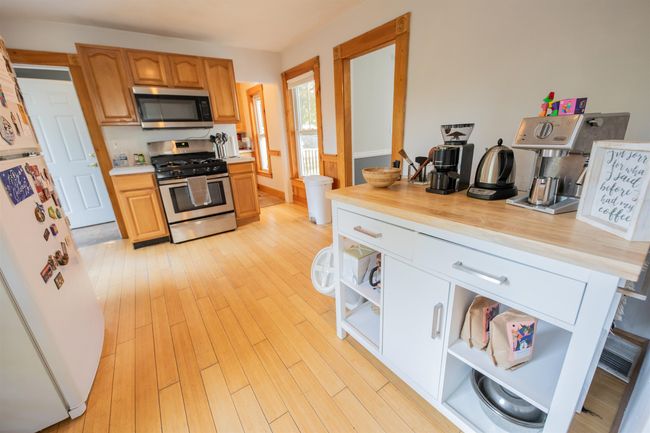 442 Mammoth Rd, House other with 3 bedrooms, 2 bathrooms and null parking in Manchester NH | Image 9