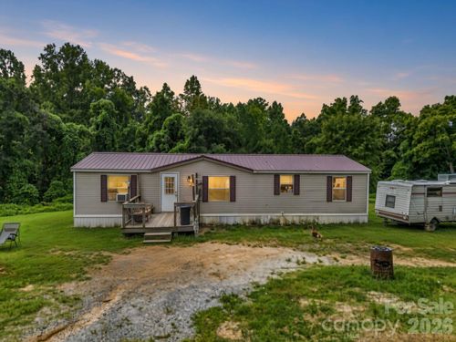 588 Hog Pen Branch Rd, Mooresboro, NC, 28114-7782 | Card Image