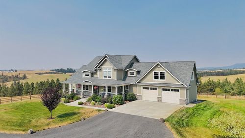 1726 Little Bear Ridge Rd, Troy, ID, 83871-9617 | Card Image