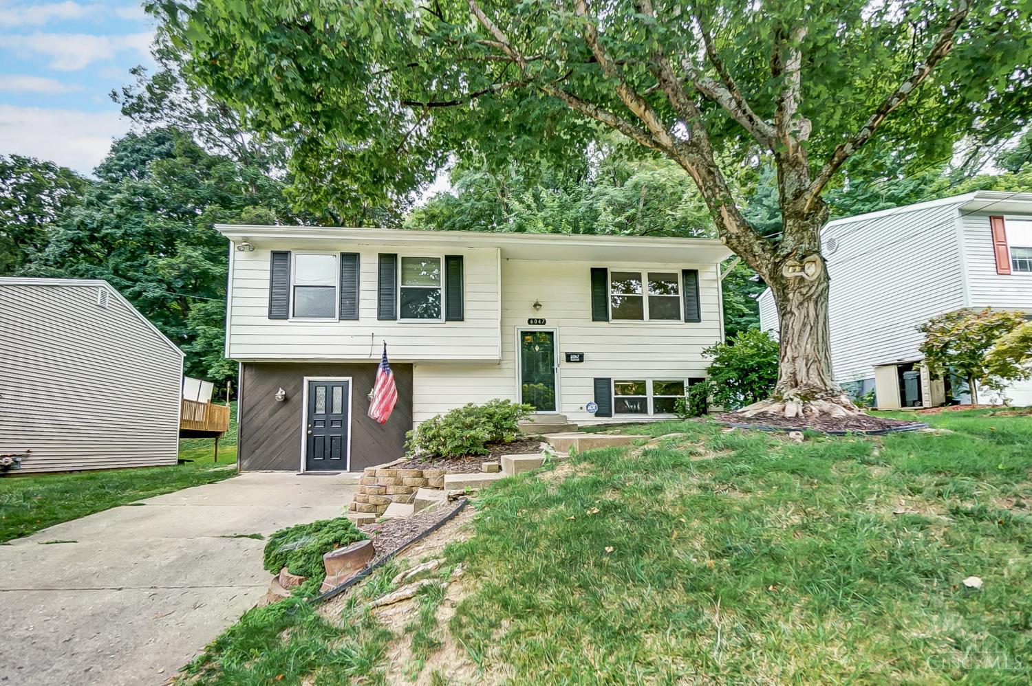 Tridale Ct, Cincinnati, OH 45230