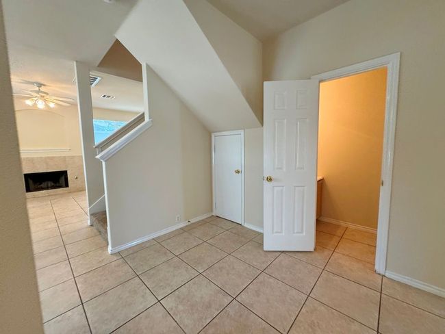 A - 251 Utterback, Townhouse with 2 bedrooms, 3 bathrooms and 1 parking in Kyle TX | Image 12