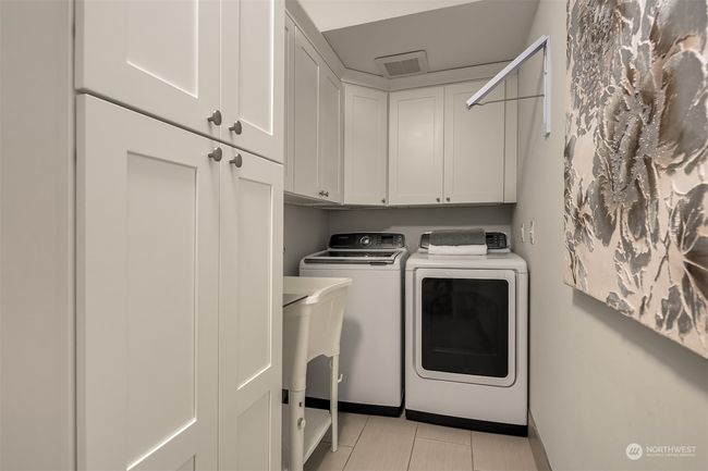 828 2 Nd Ave, House other with 3 bedrooms, 2 bathrooms and 1 parking in Kirkland WA | Image 17