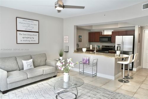 c409-7275 Sw 90th St, Miami, FL, 33156-8306 | Card Image