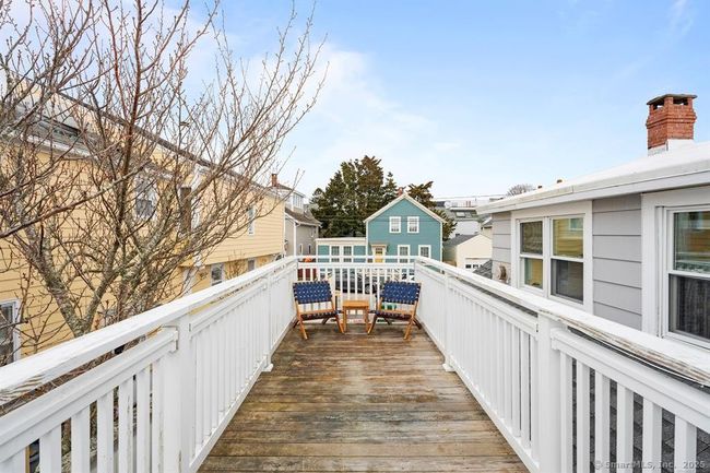 APT-13 - 17 Hancox St, Home with 1 bedrooms, 1 bathrooms and 1 parking in Stonington CT | Image 13