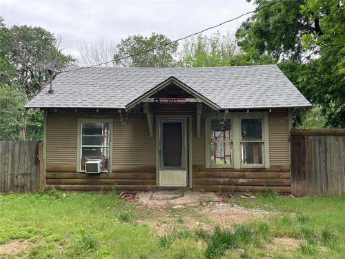 1025 Baker St, Denison, TX, 75020-7509 | Card Image