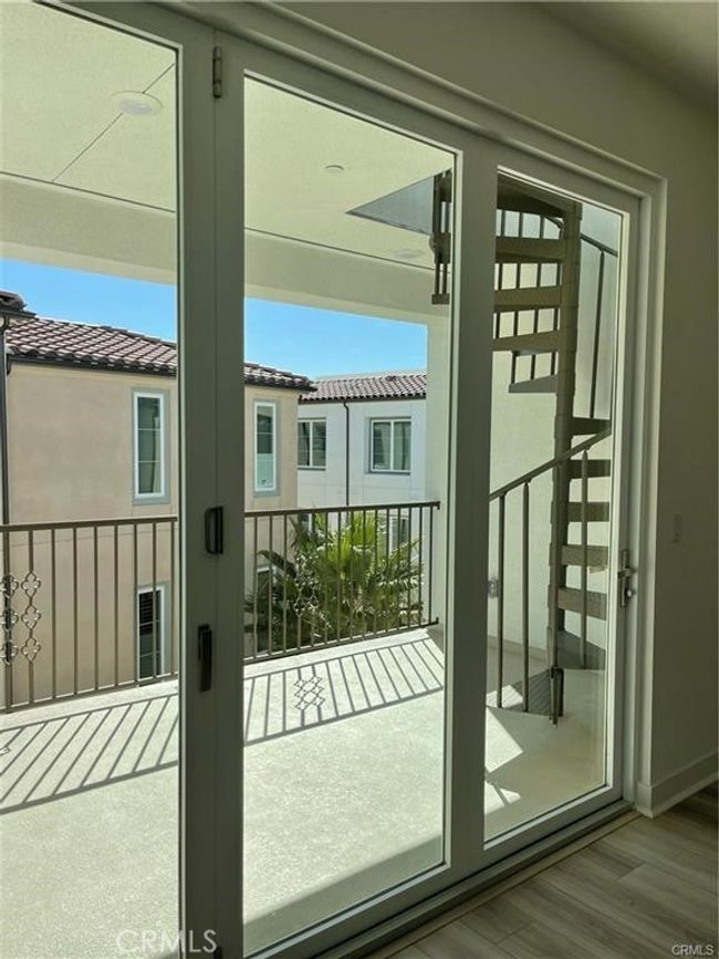 3327 Doheny Pl, Townhouse with 3 bedrooms, 2 bathrooms and 2 parking in Capistrano Beach CA | Image 7