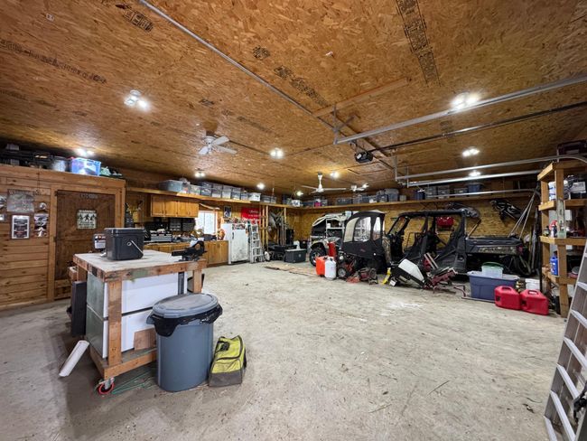 Shop interior | Image 41