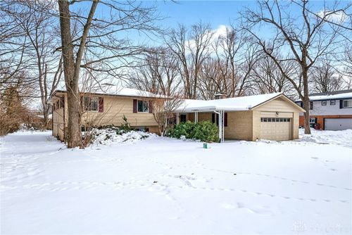 2638 Big Woods Trl, Beavercreek, OH, 45431-8704 | Card Image