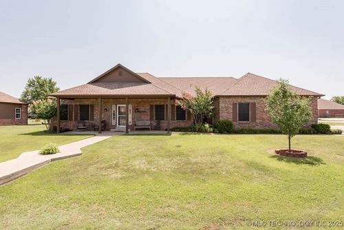 6875 S 302nd East Ave, Broken Arrow, OK, 74014-5467 | Card Image