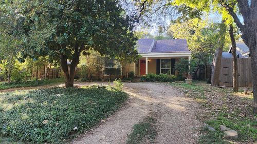 9239 E Lake Highlands Dr, Dallas, TX, 75218-2722 | Card Image
