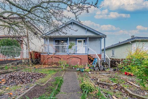 3315 Rupert St, Vancouver, BC, V5M3V6 | Card Image