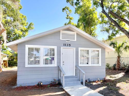 1135 17th Place, Vero Beach, FL, 32960 | Card Image