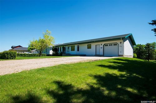 447 1st St E, Annaheim, SK, S0K2J0 | Card Image