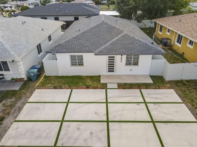 5816 23rd, House other with 3 bedrooms, 2 bathrooms and null parking in Miami FL | Image 2