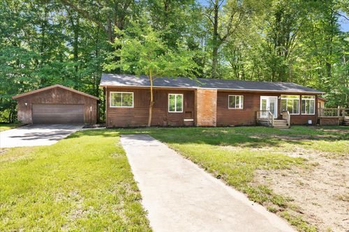 10088 S Brucker Ave, Fremont, MI, 49412 | Card Image