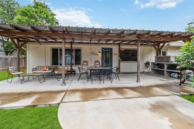 11204 Applewood Dr, House other with 4 bedrooms, 2 bathrooms and 4 parking in Austin TX | Image 21
