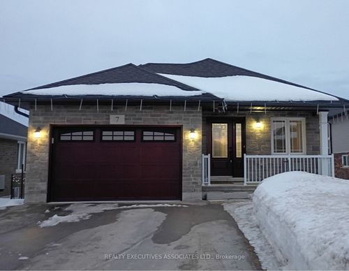 7 Mill Pond Lane, Norwood, ON, K0L2V0 | Card Image