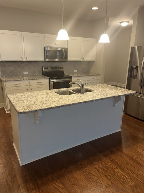 3211 Chaucer Ln, Gallatin, TN, 37066-4016 | Card Image