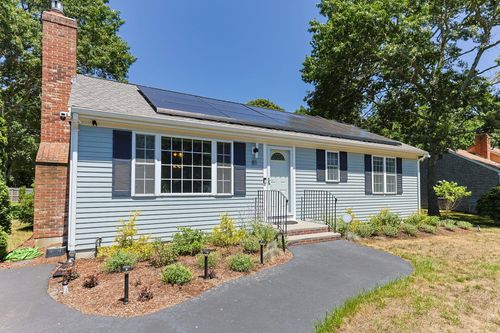 81 Aunt Sophies Rd, Brewster, MA, 02631-2680 | Card Image