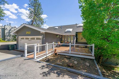 2912 E Fernan Hill Rd, Coeur D Alene, ID, 83814-7562 | Card Image
