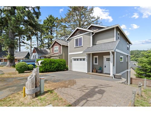 3214 Nw Quay Dr, Lincoln City, OR, 97367-4706 | Card Image