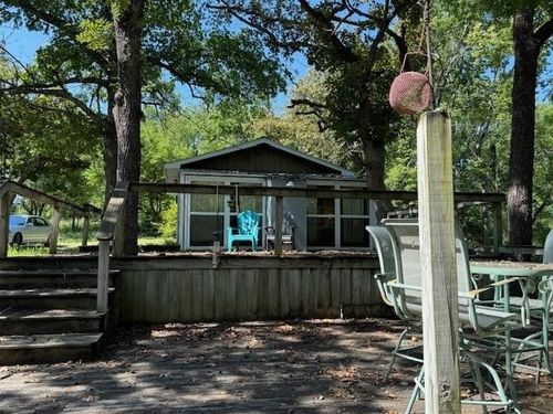 18510 Westside Dr, Erie, KS, 66733 | Card Image