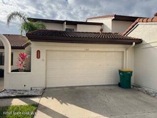 1207-1207 Parkside Pl, Indian Harbour Beach, FL, 32937-4802 | Card Image