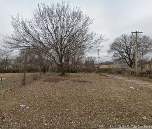 4986 N Trenton Ave, Tulsa, OK, 74126-3437 | Card Image