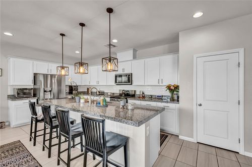 604 Assurance Pl, Henderson, NV, 89011-4512 | Card Image