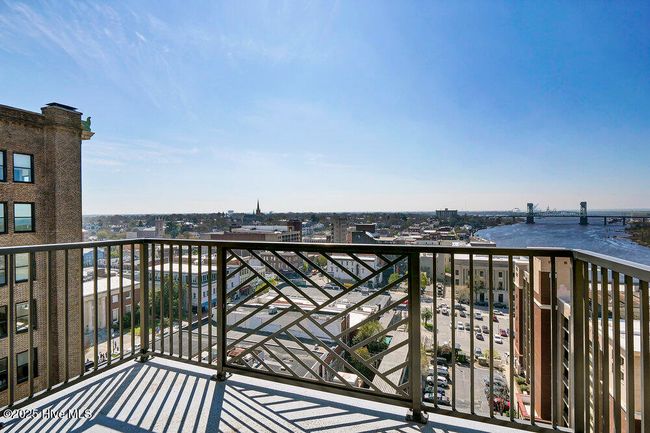1354 - 240 N Water St, Condo with 2 bedrooms, 3 bathrooms and 2 parking in Wilmington NC | Image 30