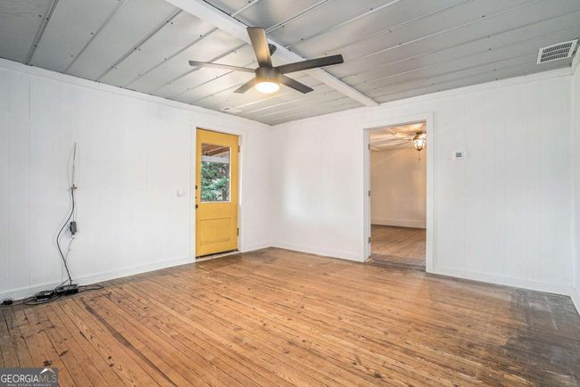 2885 Camp Mitchell Rd, House other with 2 bedrooms, 1 bathrooms and 4 parking in Loganville GA | Image 5