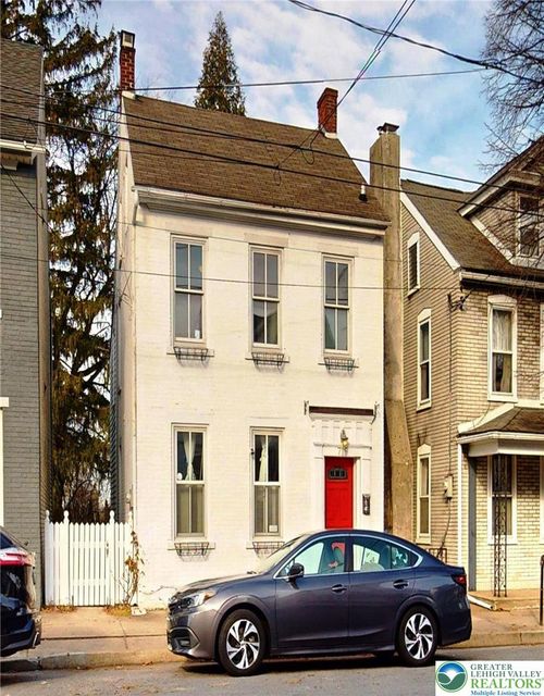 715 High St, BETHLEHEM, PA, 18018-4019 | Card Image