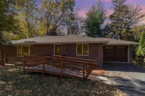 1425 Orkla Dr, Golden Valley, MN, 55427-3934 | Card Image