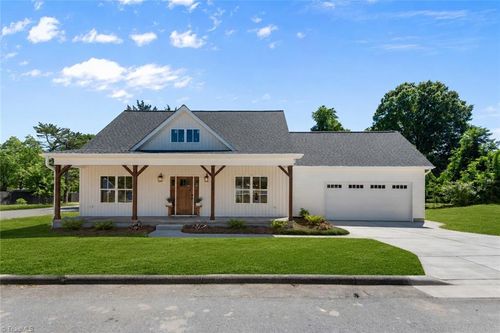 325 Joyce Lane, Kernersville, NC, 27284 | Card Image