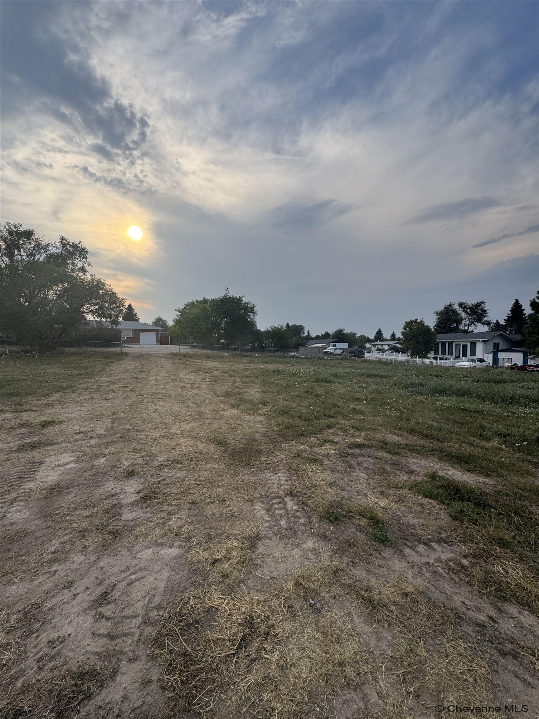 Land in Cheyenne 3