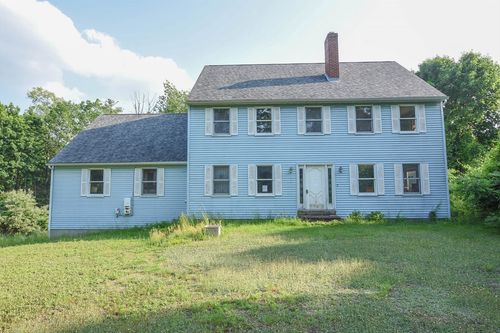 179 County Rd, Ashby, MA, 01431-1975 | Card Image