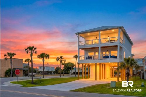 390 E 1st Ave, Gulf Shores, AL, 36542-6508 | Card Image