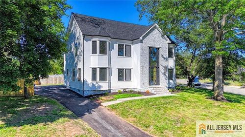 202 Willow Ave, Piscataway, NJ, 08854-4429 | Card Image