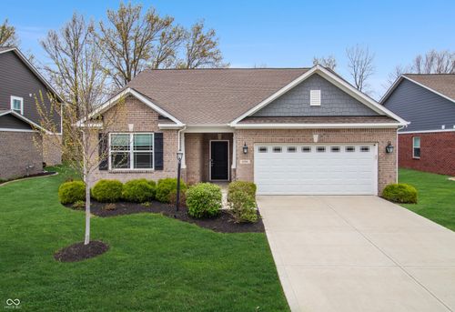 6166 Dugan Dr, Whitestown, IN, 46075-9224 | Card Image