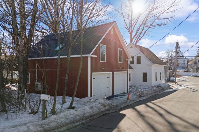 B - 40 Rush Rd, Condo with 4 bedrooms, 2 bathrooms and null parking in Henniker NH | Image 7