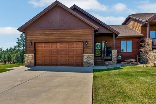 12225 Stagecoach Trl, Sturgis, SD, 57785-6971 | Card Image