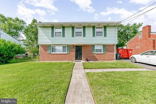5915 Cable Ave, SUITLAND, MD, 20746-3823 | Card Image